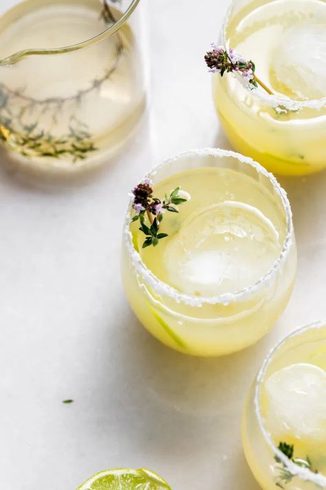 Infused Simple Syrup, Easy Spring Cocktails, Summer Margaritas, Thyme Simple Syrup, Easy Drinks To Make, Homemade Margaritas, Easy Margarita, Margarita On The Rocks, How To Make Margaritas