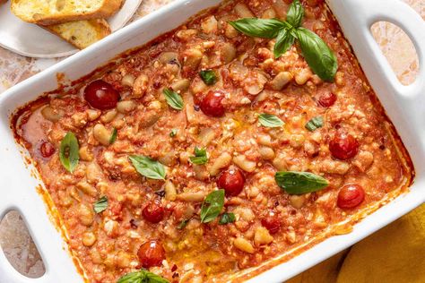 These Creamy Feta Beans Are My Favorite Lazy Dinner Lazy Dinners, Feta Chicken, Feta Pasta, Crushed Tomatoes, Chicken Pasta, White Beans, Bean Recipes, Cherry Tomatoes, Feta