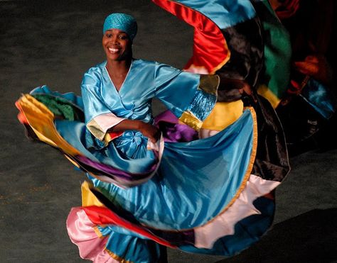 Haitian. Haitian Clothing, Haitian Art, Culture Clothing, Traditional Dance, National Dress, Dance Photography, Dance Outfits, Haiti, Traditional Outfits