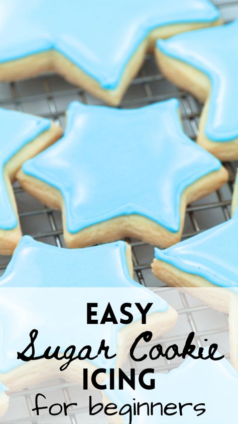 This easy sugar cookie icing recipe is make with simple pantry staple ingredients and is easy enough for beginners. Great for spreading and piping sugar cookie decorating ! #sugarcookieicing #easyrecipe Smooth Icing For Sugar Cookies, How To Make Icing For Sugar Cookies, Homemade Sugar Cookies With Icing, Icing Recipes For Sugar Cookies, Decorator Icing For Cookies, Simple Cookie Icing Recipe, How To Flood Cookies Tutorials, Flooding Frosting Recipe, Sugar Cookie And Icing Recipe