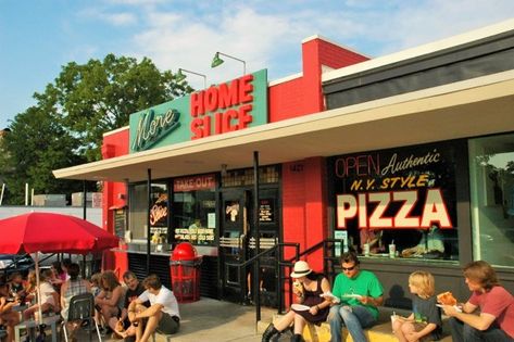 More Home Slice Pizza in Austin Pizzeria Exterior, Cafe Ice Cream, Pizza Store, Pizzeria Design, Bbq Food Truck, Slice Pizza, Pizza House, Diorama Ideas, Pizza Planet