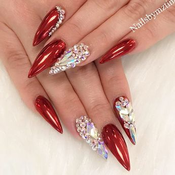 Ultimate Fails, Stiletto Shaped Nails, Red Stiletto Nails, Stiletto Nails Short, Red Chrome, Nails Stiletto, French Nail Designs, Red Nail Designs, Super Nails