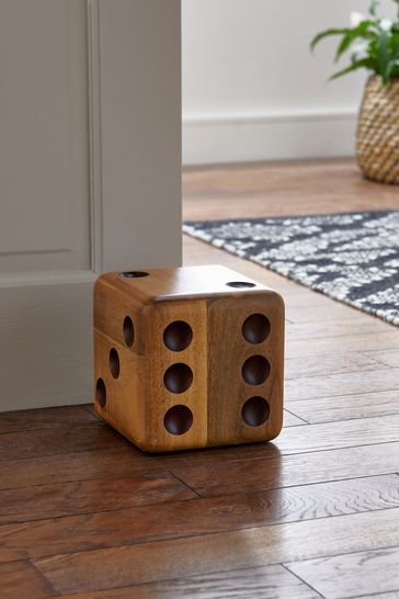 Wooden Door Stops, Wooden Dice, Slow Design, Unique Woodworking, Small Woodworking Projects, Wooden Accessories, Wooden Projects, Diy Small, Small Wood Projects