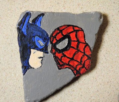 Superman Crafts, Batman And Spiderman, Painted River Rocks, Rock Painting Ideas, Art Rock, Batman Superman, Batman Art, Kindness Rocks, Batman And Superman