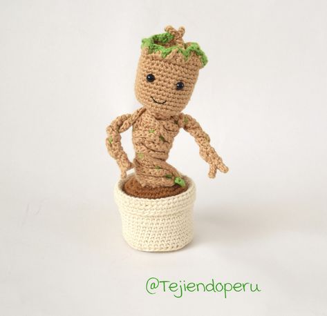 Baby Groot de Guardianes de la Galaxia tejido a crochet paso a paso (amigurumi) Coming Soon Landing Page, Baby Groot, Amigurumi Free, Love Crochet, Free Baby Stuff, Guardians Of The Galaxy, The Galaxy, Baby Patterns, Yarn Crafts