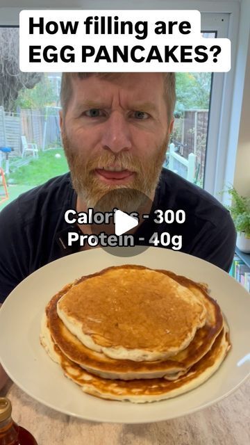 Lindsay Wilson on Instagram: "Egg White Pancake Recipe 👇  Wild macros on this - 300kcal (40P, 30C, 1F)  250g egg whites 100g Greek Yogurt (0%) 35g self raising flour  I really thought these would be rubbish but actually pretty good. Very easy to do. Just make sure the pan isn’t too hot as you need a little time for the eggs to cook." Egg White Waffles Recipe, High Protein Egg White Recipes, Egg White Recipes Breakfast, Egg White Breakfast Recipes, Egg White Pancakes, Egg White Recipes, Cut Recipe, Self Raising Flour, Healthy Eggs