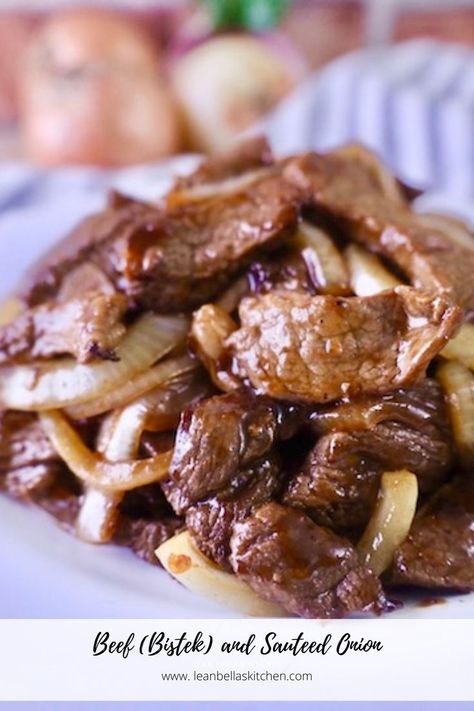 Sauteed Beef Tips, Sliced Beef Steak Recipes, Beef Strips Recipes Easy, Boneless Strip Steak Recipe, Steak And Onions Recipe, Sliced Steak Recipes, Beef Chunks Recipes, Sliced Beef Recipes, Steak Stirfry Recipes