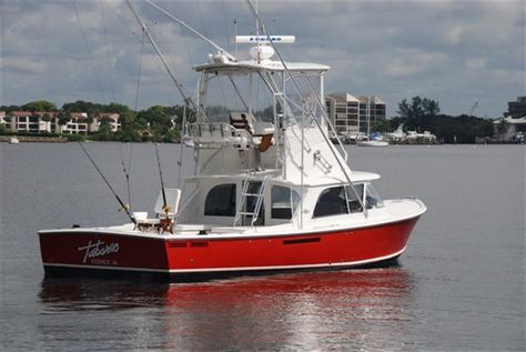 Used Yachts For Sale, Fishing Yachts, Power Boats For Sale, Sport Fishing Boats, Power Boat, Fishing Vessel, Fast Boats, Float Your Boat, Boat For Sale