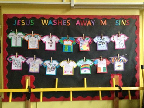 Religion display on forgiveness - 'Jesus washes away my sins' The First Sin Craft, Sin Preschool Lesson, God Forgives Sin Craft, School Values, Kids Worship, What Would Jesus Do, Christian Bulletin Boards, Class Displays, Wall Displays