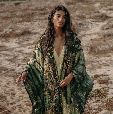 Phoenix 🦅 The Kimono One of a Kind Made in Heaven Available exclusively @ Himmelskater.com ,#kimono ,#madeinheaven ,#boho ,#bohemia ,#kimonos ,#kimonostyle ,#bohofashion ,#ibiza ,#newyork ,#düsseldorf ,#loveyourself Holistic Clothing, Holistic Fashion, Vogue Shoot, Modern Goddess, Bohemian Luxe, Boho Inspo, Luxury Robes, Warm Spring, Made In Heaven