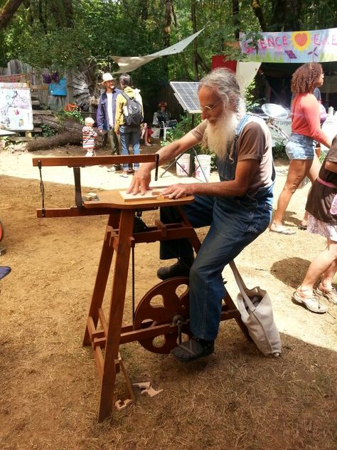 Divinci-Hippy at the Oregon Country Fair 2014 Bookstore Owner, Oregon Country Fair, Country Fair, County Fair, Bookstore, Portland, Oregon, Sweet Home, Entertainment