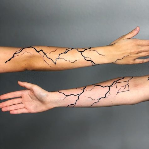 Vegan Tattoos, Blitz Tattoo, Lightning Bolt Tattoo, Lightning Tattoo, Bolt Tattoo, Tattoo Maker, Vegan Tattoo, Sharpie Tattoos, Tattoo Arm