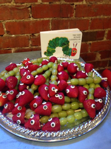 Hungry Caterpillar Fruit Printable, The Very Hungry Caterpillar Snack, The Very Hungry Caterpillar Cooking Activities, Very Hungry Caterpillar Fruit Kabobs, Hungry Caterpillar Food Craft, The Very Hungry Caterpillar Food Ideas, Very Hungry Caterpillar Snack Ideas, First Birthday Hungry Caterpillar, Very Hungry Caterpillar Party Food