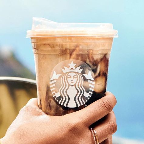 Starbucks Gluten-Free Drinks to Order | Taste of Home Good Starbucks Drinks To Order, Good Starbucks Drinks, Starbucks Drinks To Order, English Breakfast Tea Latte, Very Berry Hibiscus Refresher, Order At Starbucks, Peppermint Mocha Frappuccino, Matcha Frappuccino, Vanilla Frappuccino