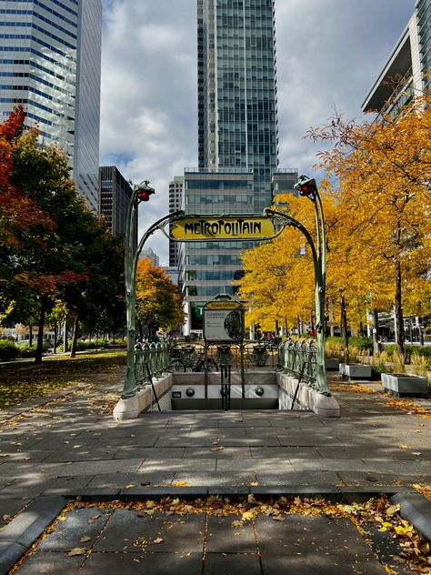 Yellow Downtown Aesthetic, Montreal Canada Aesthetic, Montreal Aesthetic, Thanksgiving Canada, City Life Aesthetic, Cozy Love, Canada City, Aesthetic Cozy, Underground Cities