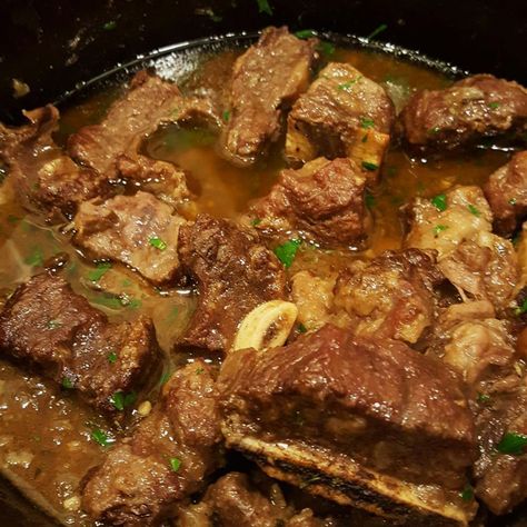 Simple Beef Short Ribs Recipe Beef Short Rib Recipes Stove Top, Short Beef Ribs, Flanken Short Ribs Recipe, Best Short Rib Recipe, Short Rib Recipes Oven, Short Rib Beef Stew, Short Rib Stew, Beef Short Ribs Recipe, Cooking Short Ribs