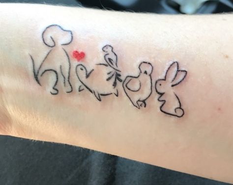 Silkie Tattoo, Chicken Feet Tattoo, Silkie Chicken Tattoo, Chicken Tattoo, House Chicken, Chicken Flock, Interesting Tattoos, Chicken Owner, Silkie Chickens