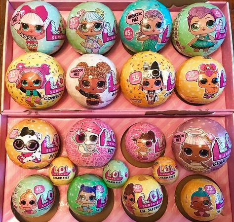 Lol BALLS COMPLETE Num Noms Toys, Nom Noms Toys, Surprise Ball, 5th Birthday Party Ideas, Chelsea Doll, Nostalgic Toys, Popular Toys, 6th Birthday Parties, Lol Dolls