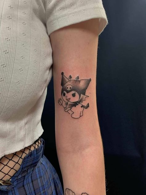 Kumori Tattoo, Kuromi Tattoo, Hippie Tattoo, Ankle Tattoo Designs, Grunge Tattoo, Saved Tattoo, Cool Arm Tattoos, Small Pretty Tattoos, Petite Tattoos