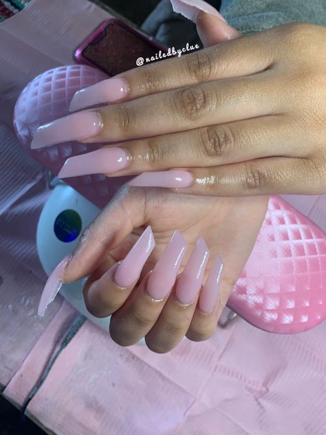 Lipstick Acrylic Nails Shape, Lipstick Shaped Nails Acrylic Designs, Pink Lipstick Nails, Short Lipstick Shaped Nails, Lipstick Nails Shape Design, Medium Curved Acrylic Nails, Lipstick Nails Shape Long, Slanted Nails, Lipstick Shaped Nails Acrylic