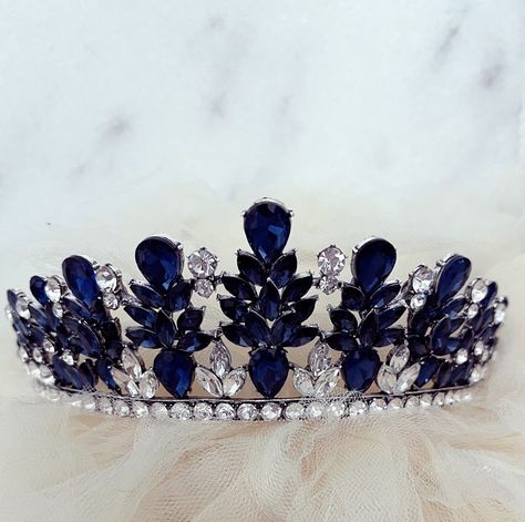 Beautiful navy blue baroque style Victorian crown with Austrian crystals. This navy blue tiara Shines radiantly Perfect for weddings, pageants or any special occasion. Comes beautifully packaged in a pouch. Navy Blue Tiara, Dark Blue Quince Crown, Dark Blue Crown, Navy Blue Crown, Quince Blue, Quince Crown, Victorian Crown, Quince Planning, Blue Tiara