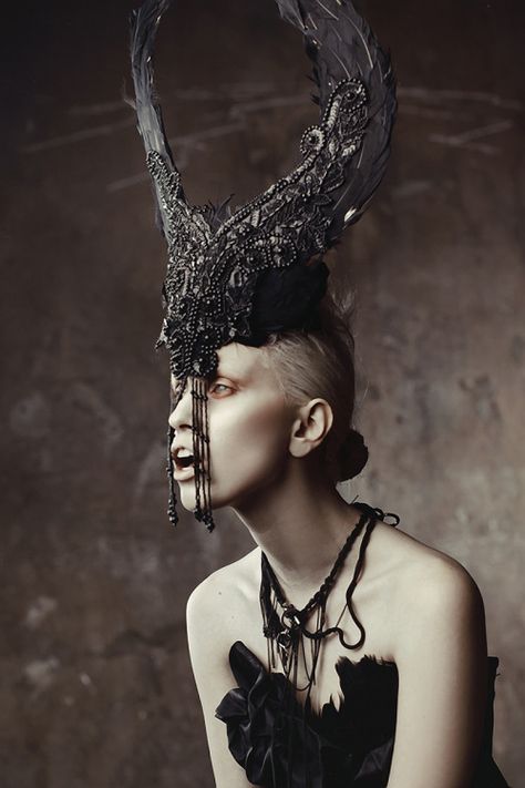 Eclipse, shot by Ekaterina Belinskaya. Eiko Ishioka, 다크 판타지, Fashion Group, Dark Beauty, Yohji Yamamoto, Dark Fashion, Mode Inspiration, Costume Design, Headdress