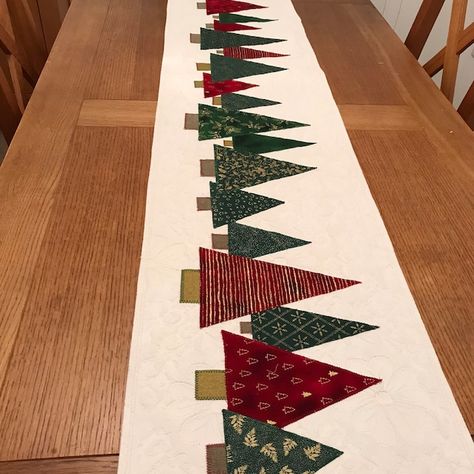 Christmas Tree Table Runner Pattern downloadable Christmas - Etsy Christmas Tree Table Runner Pattern, Table Runner Sewing, Beginner Quilt Patterns Free, Christmas Tree Table Runner, Tree Table Runner, Tree Quilt Pattern, Christmas Tree Table, Quilted Table Runners Christmas, Christmas Quilt Blocks