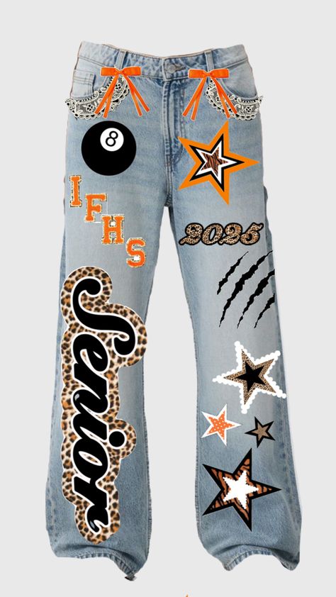 Senior Homecoming Jeans, Hoco Jeans Painted, Senior Jeans Ideas High Schools, Homecoming Jeans Ideas, School Spirit Outfit, Senior Painted Jeans, Senior Pants, Senior Scrapbook Ideas, Senior Year Diy