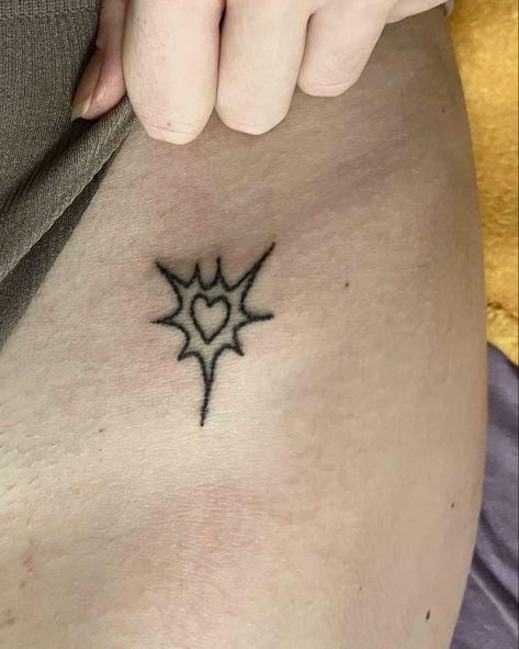 handpoke tattoo by beginner tattoo artist (me) Stick And Poke Grunge Tattoo, Patchwork Tattoo Stick And Poke, Stick And Poke Fairy Tattoo, Spiderweb Stick And Poke, Spider Web Stick And Poke, Alt Stick And Poke Tattoo, Goth Stick N Poke, Good Stick And Poke Tattoos, Simple First Time Tattoos