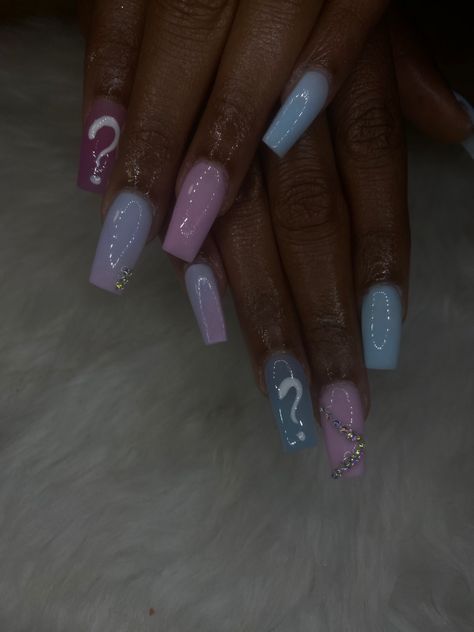 Gender Reveal Nails Ideas Boy Or Girl, Gender Nails, Gender Nails Ideas, Gender Reveal Nails Ideas Simple, Pink And Blue Nails Gender Reveal, Gender Reveal Nails, Nail Art Designs Images, Pastel Nails Designs, Purple Acrylic Nails