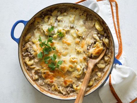 Cheesy Stroganoff Tortellini Beef Stroganoff Tortellini, Smothered Steak, Roasted Broccoli Recipe, Roasted Green Beans, Cheese Tortellini, Healthy Slow Cooker, Cooking Classy, Smart Cooking, Roasted Broccoli