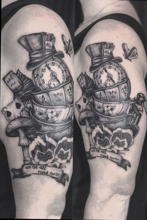 Alice in wonderland half sleeve black & grey Alice In Wonderland Tattoo Sleeve, Alice In Wonderland Tattoos, Upper Half Sleeve Tattoos, Tattoos Black And White, Alice In Wonderland Tattoo, Tato Tradisional, Alice And Wonderland Tattoos, Whimsical Tattoos, Cool Half Sleeve Tattoos