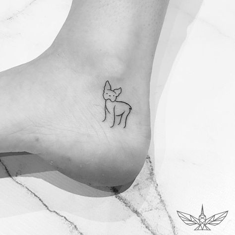 648 Likes, 50 Comments - Owner / Tattoo Artist - Cholo (@fine.line.tattoos) on Instagram: “"French Bulldog" (Ankle) #instatattoos #newtattoo #tattooartist #inkedup #tattoolife #tatted…” Frenchie Tattoos, Boston Terrier Tattoo, Terrier Tattoo, Small Dog Tattoos, French Bulldog Tattoo, Bulldog Tattoo, Dog Memorial Tattoos, Kunst Tattoos, Geometric Dog