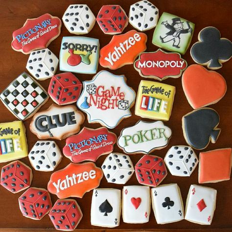 Games Fancy Game Night Party, Board Game Themed Birthday Cake, Game Night Cookies Decorated, Game Night Dessert Ideas, Board Game Cookies Decorated, Board Game Cookies, Game Night Cookies, Board Game Birthday Party Ideas, Game Night Cake