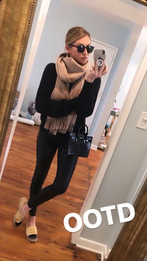 Stassi Schroeder Style - Album on Imgur Stasis Schroeder Style, Stassi Schroeder Ootd, Stassi Schroeder Outfits, Stassi Ootd, Stasis Schroeder, Stassi Schroeder Hair, Stassi Schroeder Style, Glamour Barbie, Stassi Schroeder