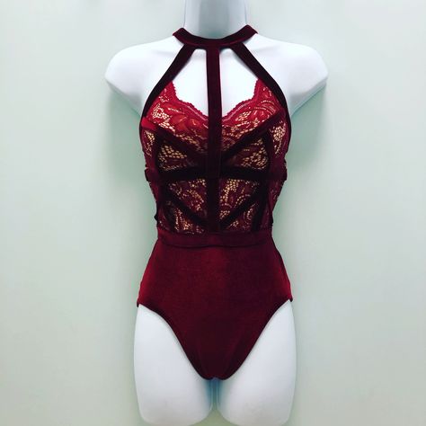 Burgundy velvet & lace leotard Pole Dance Wear Costumes, Circus Leotard, Ballroom Dance Art, Velvet Dance Costume, Pole Dancer Outfit, Corset Leotard, Pole Dancing Outfits, Pole Dance Costume, Leotard Dance Costume