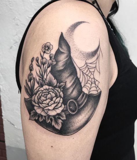 Made this fancy witch hat today with ranunculus, lavender, and waxflower. Thank you so much for your trust, Julie! 🌙🕸✨ @gristletattoo… Books Tattoo Ideas, Witch Hat Tattoo, Dragon Witch, Books Tattoo, Witchy Tattoos, Halloween Tattoos Sleeve, Hat Tattoo, Tattoos Sleeve, Tattoo Themes