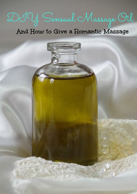 Make your own sensual massage oil and give your partner a romantic massage! Massage Oils Recipe, Diy Massage Oil, Diy Massage, Massage For Men, Aromatherapy Massage, Healing Touch, Massage Benefits, How To Give, Diy Body