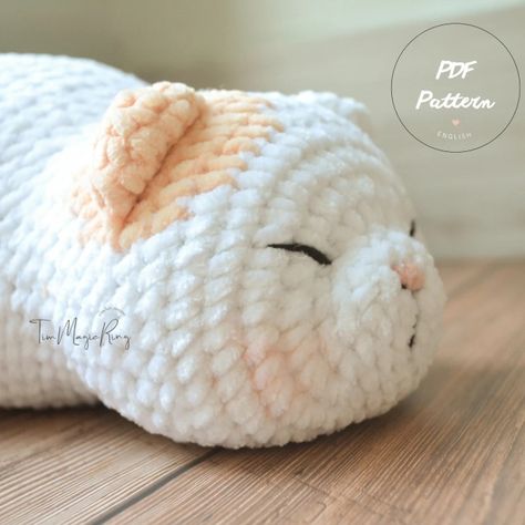 Kat Haken, Seni Korea, Chat Crochet, Amigurumi Minta, Crochet Mignon, Confection Au Crochet, Crochet Cat Pattern, Kawaii Crochet, Crochet Simple