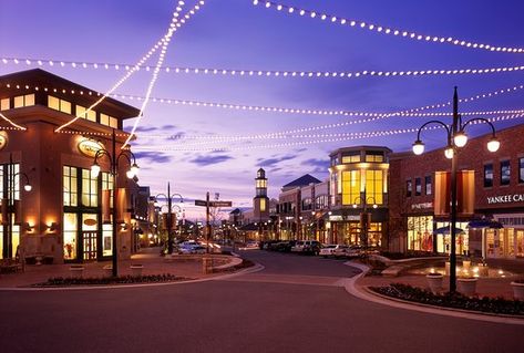 Aurora Colorado, Summer Vacation Destinations, Colorado Vacation, 3d Shapes, Master Planned Community, Early Retirement, Party City, Denver Colorado, Vacation Destinations