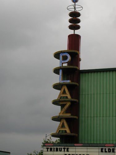 Garland, Texas 1980-1982 Garland Texas, Old Signs, The Square, Leaning Tower Of Pisa, Wonders Of The World, Theater, Beautiful Places, Texas, Wonder