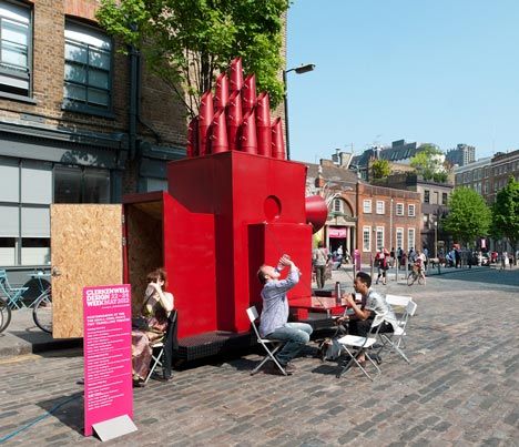 Tiny Travelling Theatre by Aberrant Architecture Pop Up Cinema, Korea Blue, Mobile Architecture, Temporary Architecture, Theater Architecture, Urban Intervention, Theatre London, Puppet Theatre, Temporary Structures