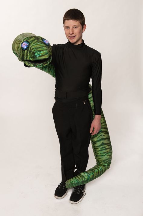 Diy Eel Costume, Electric Eel Costume, Eel Costume, Fantasy Ball, Electric Eel, Mermaid Photos, Drama Club, Finding Nemo, Little Mermaid