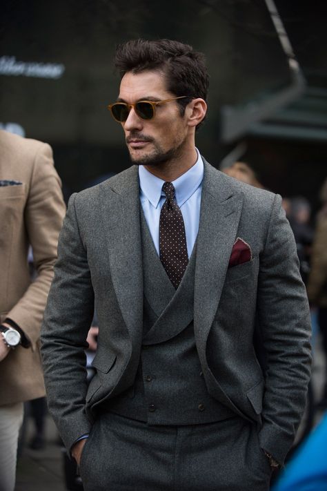 Style Gentleman, Most Stylish Men, Mode Costume, Stylish Suit, David Gandy, Tweed Suits, Fashion Suits For Men, Herren Outfit, Three Piece Suit