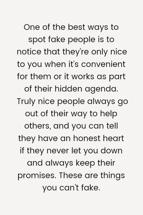 Best Fake Friends, Agenda Quotes, Fake Friends Quotes, Good People Quotes, Therapist Quotes, Friendship Breakup, Fake Quotes, Promise Quotes, Fake Friend Quotes