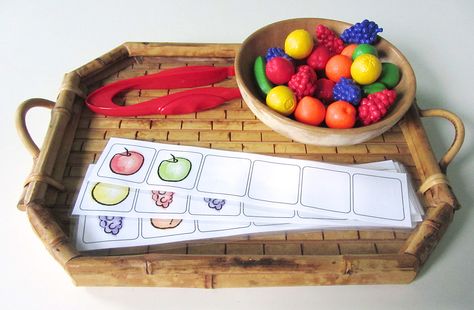 Fruit Sorting & Patterning with Free Printables Olivers Vegetables, Tot Trays, Eyfs Activities, Quiet Time Activities, Pattern Activities, Montessori Practical Life, Apple Theme, Pattern Printable, Food Patterns