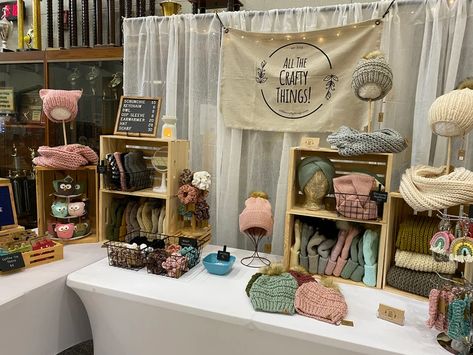 AllTheCraftyThingsTN - Etsy Craft Fair Setup, Diy Hat Display, Craft Market Stall Ideas, Fair Setup, Hijab Business, Market Stall Display Ideas, Gallatin Tennessee, Craft Stall Display, Craft Fair Table