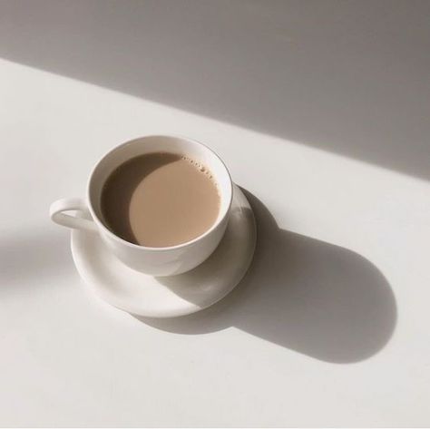 Cream Aesthetic, Aesthetic Coffee, Korean Aesthetic, Foto Ideas Instagram, Beige Aesthetic, A Cup Of Coffee, Coffee And Books, Brown Aesthetic, White Aesthetic