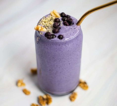 Purple Cauliflower Smoothie | High in Antioxidants Purple Cauliflower Recipe, Brain Smoothie, Cauliflower Smoothie, Ripple Milk, Purple Smoothie, Purple Cauliflower, How To Make Smoothies, Healthy Bacteria, Nourish Your Body