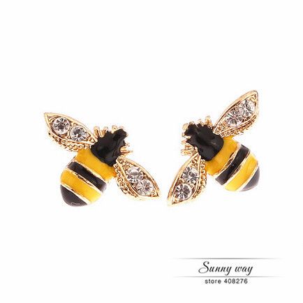 Find More Stud Earrings Information about E140  Free shipping Cute Rhinestone Bee Studs Earrings  wholesale,High Quality stud earring set,China earrings bear Suppliers, Cheap stud princess from SunnyWay Jewelry on Aliexpress.com Bumble Bee Jewelry, Peacock Gifts, Bumble Bee Earrings, Shiny Earrings, Animal Bracelet, Bee Studs, Bee Jewelry, Bee Earrings, Animal Earrings